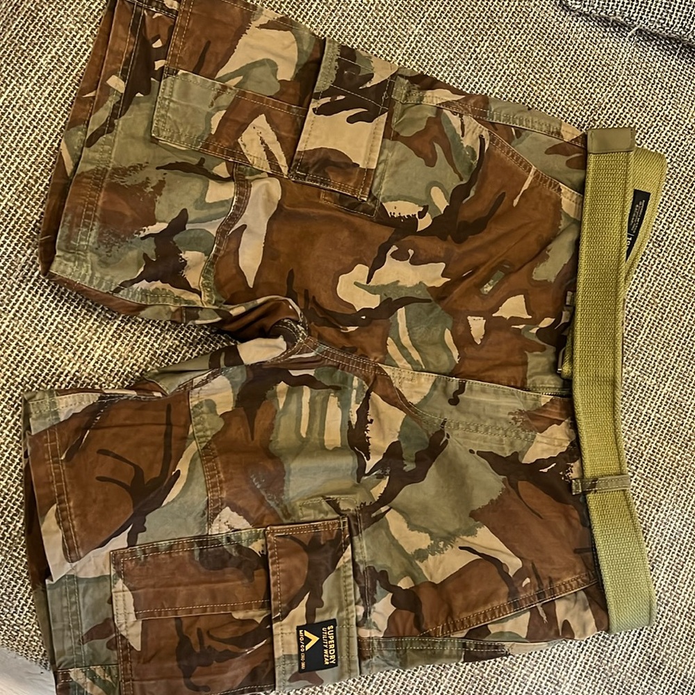 Superdry men cargo shorts